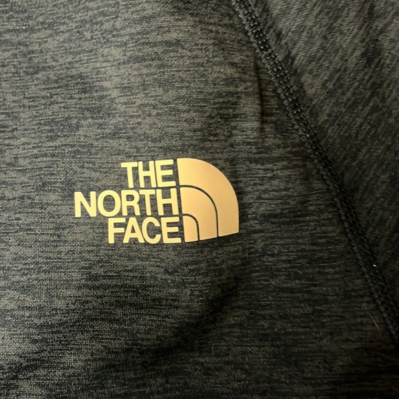 The North Face quarter zip Blue - Picture 7 of 8